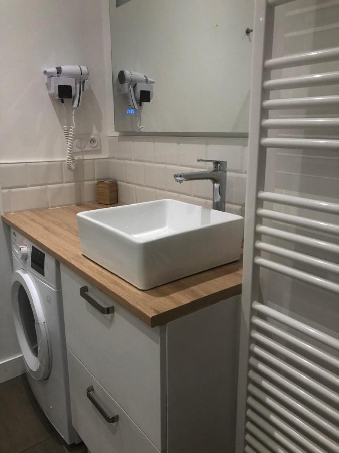 Apartment Hypercentre 2 Au Calme Avec Joli Patio Privatif Nantes