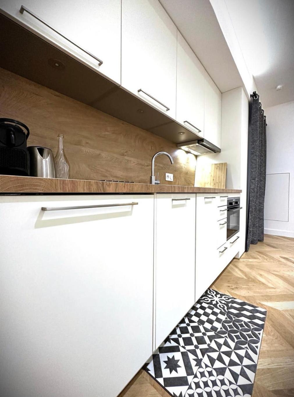 2 Chambres, Hyper-centre Avec Joli Patio Nantes