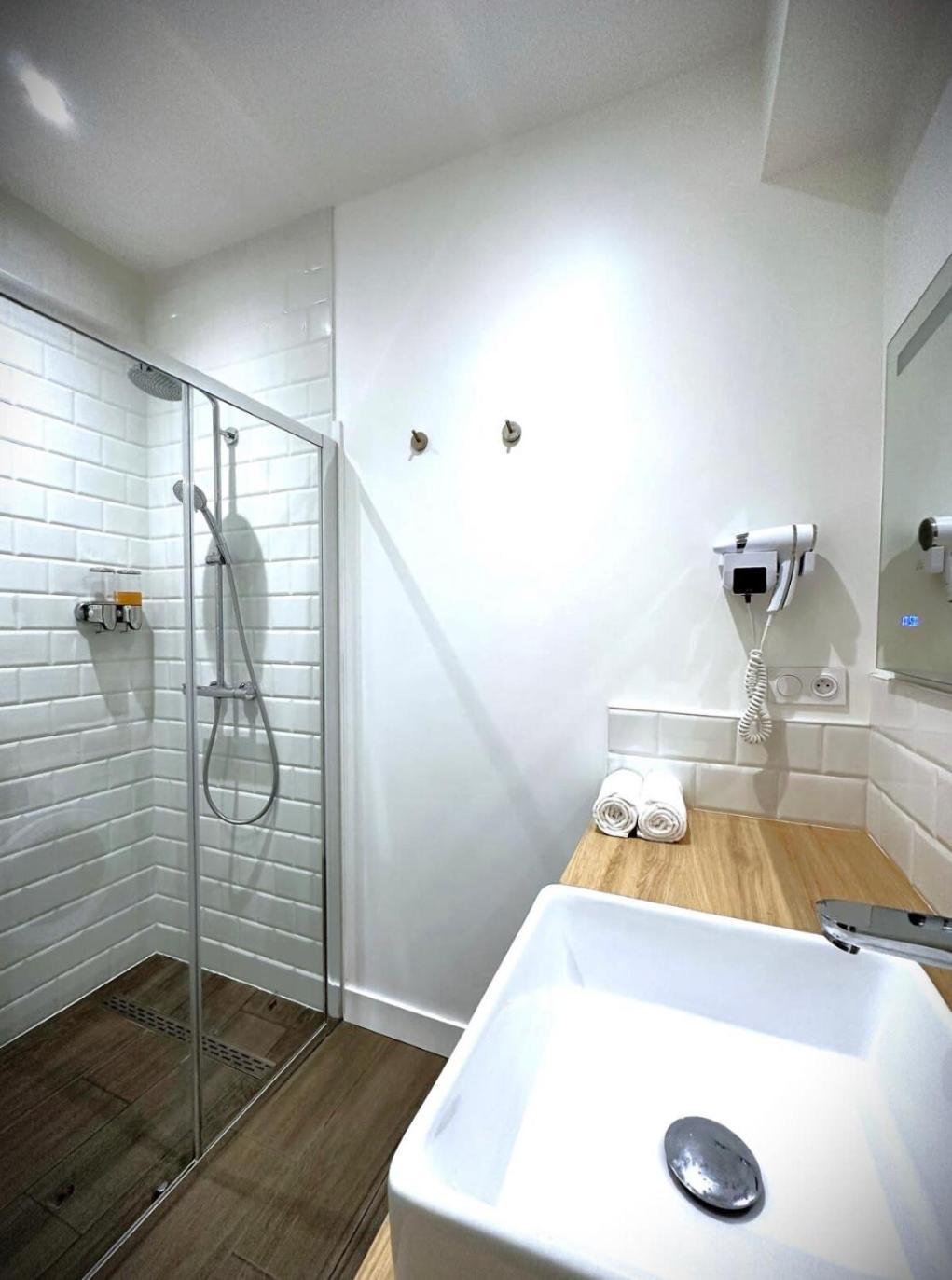 Apartment Hypercentre 2 Au Calme Avec Joli Patio Privatif Nantes